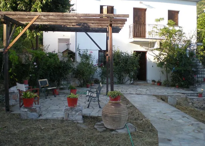 Archontiko Samara Guest house 3*